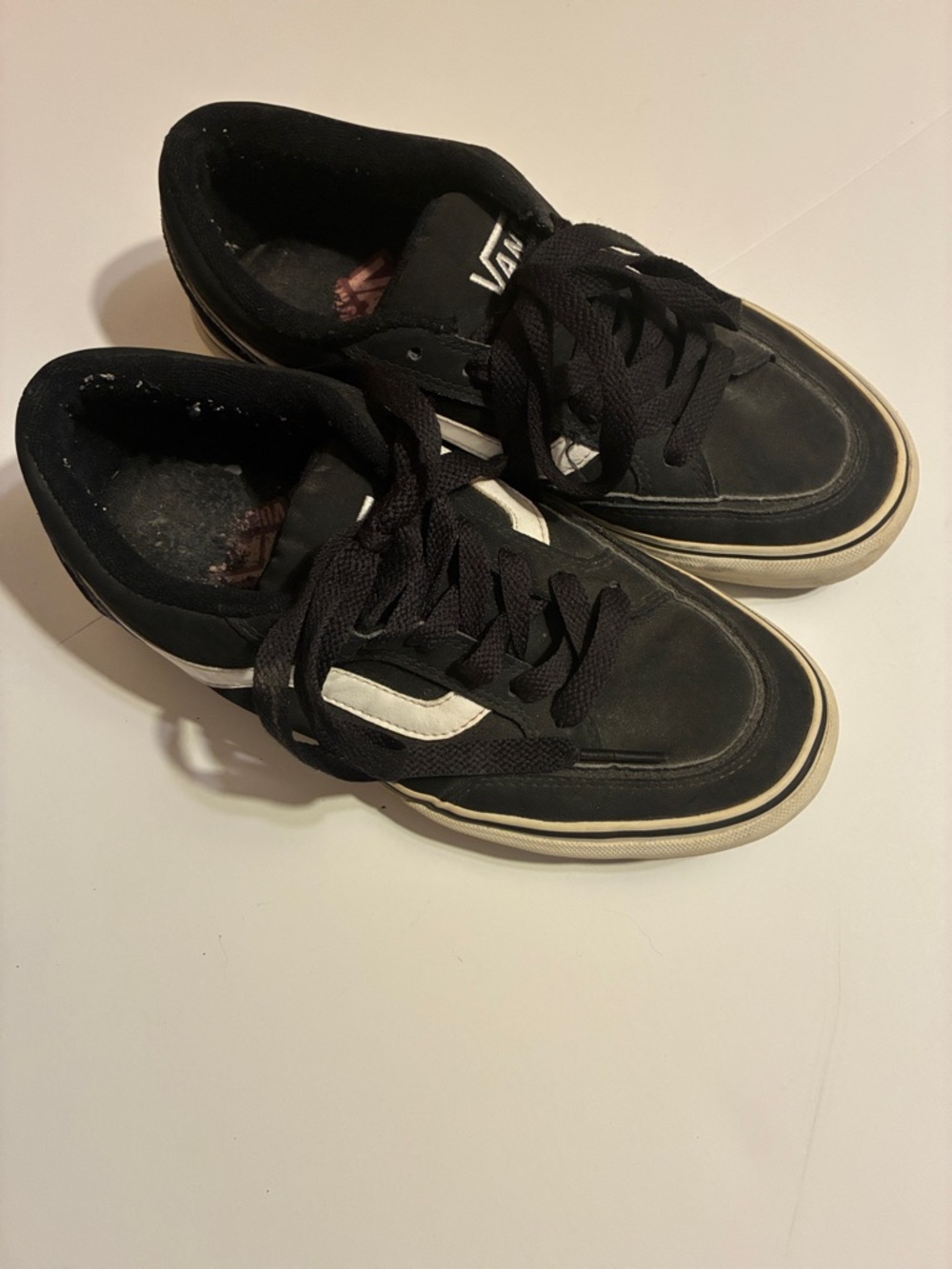 Men’s Vans Black and White Low-Top Skate Sneakers